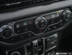 2024 Jeep Wrangler 4xe RUBICON 4XE