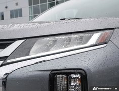 2020 Mitsubishi RVR SE FWD // NO ACCIDENTS