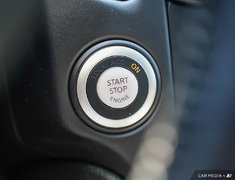2019 Nissan 370Z coupe SPORT + ULTRA LOW KMS