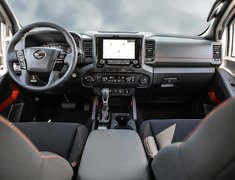 2024 Nissan Frontier PRO-4X Luxury