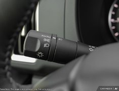 2025 Nissan Frontier SL