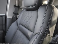 2025 Nissan Frontier SL