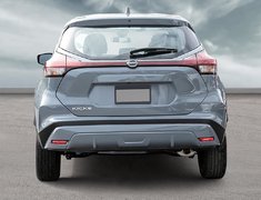 2024 Nissan Kicks Play S