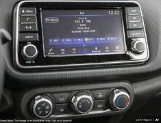 2024 Nissan Kicks Play S