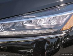 2024 Nissan Kicks Play SR PREMIUM