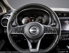 2024 Nissan Kicks Play SR PREMIUM