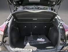 2024 Nissan Kicks Play SR PREMIUM