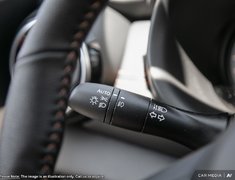 2024 Nissan Kicks Play SR PREMIUM