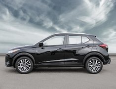 2025 Nissan Kicks Play SV