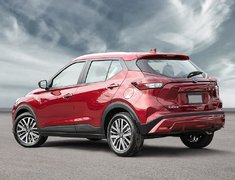 2025 Nissan Kicks Play SV