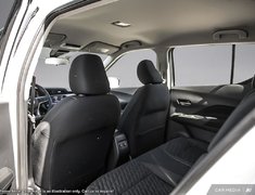 2025 Nissan Kicks Play SV