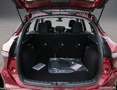 2025 Nissan Kicks Play SV