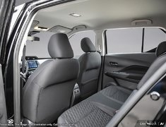 2025 Nissan Kicks Play SV