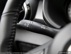2025 Nissan Kicks Play SV