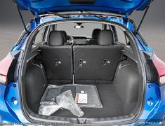 2025 Nissan Kicks Play SV