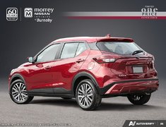 2025 Nissan Kicks Play SV