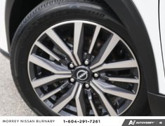 2025 Nissan Kicks Play SV CVT // 2.99% FINANCING