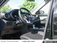 2025 Nissan Kicks Play SV CVT // 2.99% FINANCING