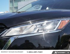 2025 Nissan Kicks Play SV CVT // 2.99% FINANCING