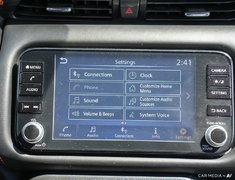 2021 Nissan Kicks SR