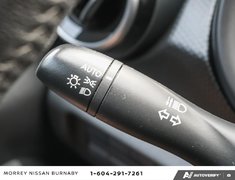 2021 Nissan Kicks SV // ULTRA LOW KMS