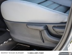 2023 Nissan Kicks SR CVT // NO ACCIDENTS