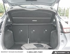 2023 Nissan Kicks SR CVT