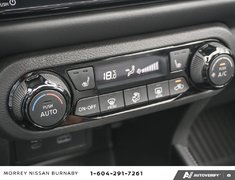 2023 Nissan Kicks SR CVT