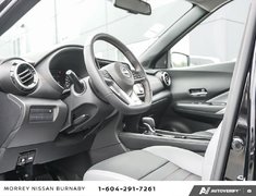 2023 Nissan Kicks SR // 2.99% FINANCING
