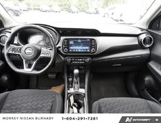 2024 Nissan Kicks SV TRIM // ONLY 19800 KMS!