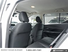 2024 Nissan Kicks SV TRIM // ONLY 19800 KMS!