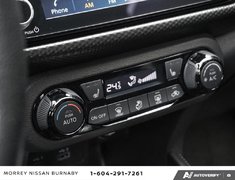 2024 Nissan Kicks SV TRIM // ONLY 19800 KMS!