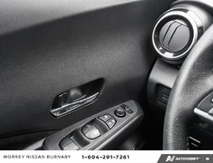 2024 Nissan Kicks SV TRIM // ONLY 19800 KMS!
