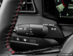 2025 Nissan Kicks SR PREMIUM