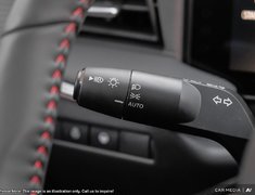 2025 Nissan Kicks SR PREMIUM SPRT WHL PKG