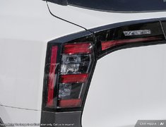 2025 Nissan Kicks SR PREMIUM SPRT WHL PKG