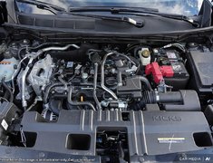 2025 Nissan Kicks SR PREMIUM SPRT WHL PKG