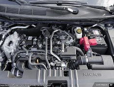 2025 Nissan Kicks SR PREMIUM