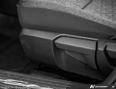 2025 Nissan Kicks SV PREMIUM