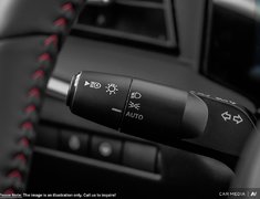 2025 Nissan Kicks SR PREMIUM SPRT WHL PKG