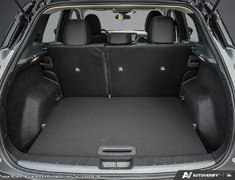 2025 Nissan Kicks SV PREMIUM