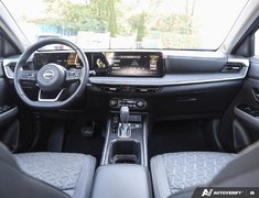 2025 Nissan Kicks SV PREMIUM