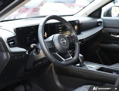 2025 Nissan Kicks SV PREMIUM