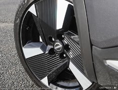 2025 Nissan Kicks SR PREMIUM