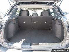 2025 Nissan Kicks SV PREMIUM