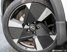 2025 Nissan Kicks SR AWD // SHOP AND COMPARE!