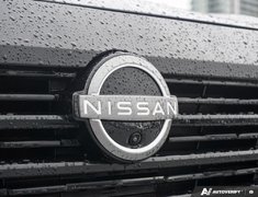 2025 Nissan Kicks SR AWD // 2.99% FINANCING