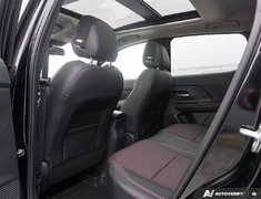 2025 Nissan Kicks SR AWD // 2.99% FINANCING