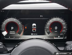 2025 Nissan Kicks SR AWD // 2.99% FINANCING