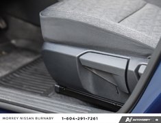 2025 Nissan Kicks SV AWD